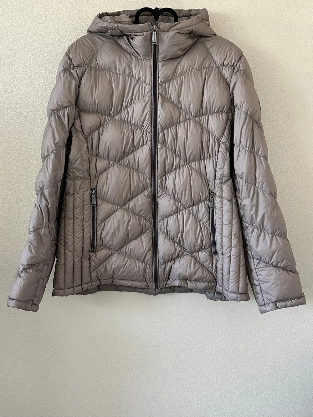 Michael Kors Taupe Quilted Hooded Packable Down Fill Puffer Jacket Size XL
